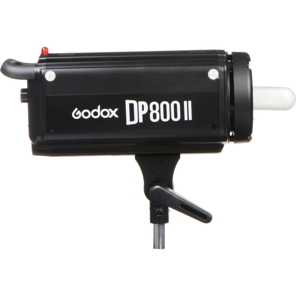 Đèn Studio Godox DP800II có công suất 800W