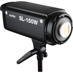 Godox SL-150 sở hữu khả năng cân bằng sáng